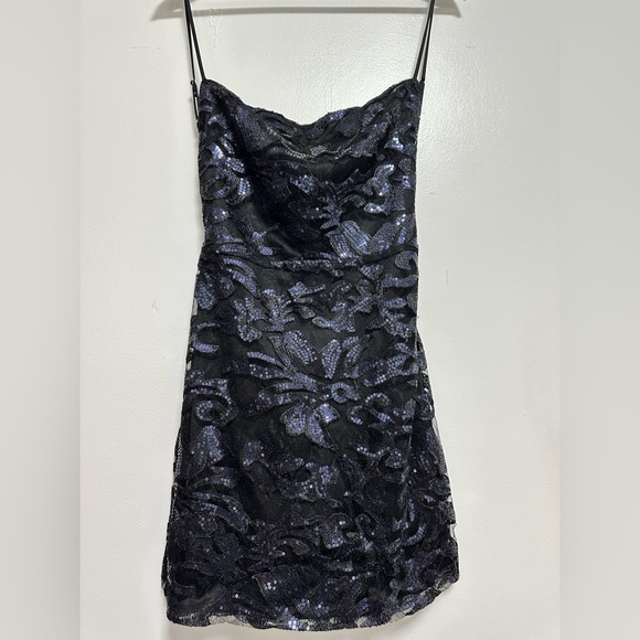 Lucy in the sky - Picture 3 of 6